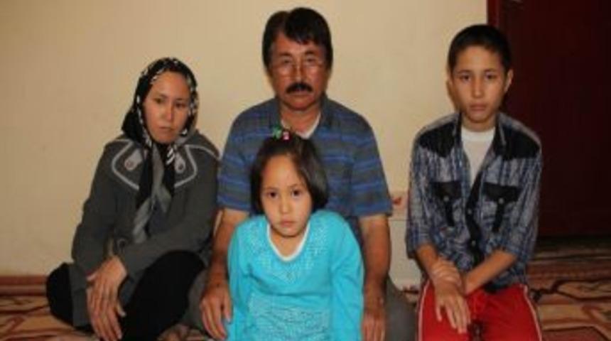 Afganistan&rsquo;dan Ka&ccedil;an 5 Kişilik Suhel Ailesi Hakkari&rsquo;de