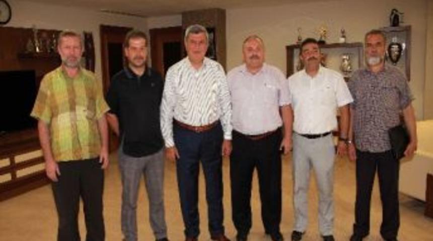 Stk'lardan Kadınlar Plajı Teşekk&uuml;r&uuml;