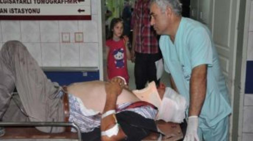 Tır&rsquo;a &Ccedil;arpan Kamyonet S&uuml;r&uuml;c&uuml;s&uuml; Yaralandı