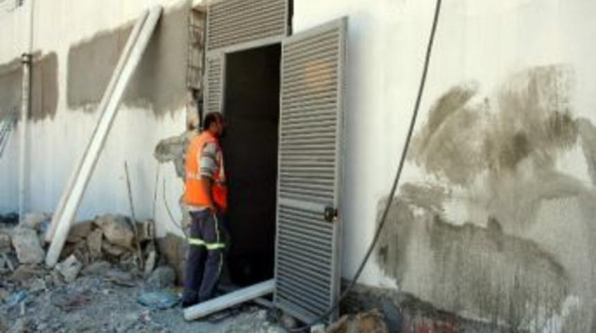 Tinerden Zehirlenen 4 Kişi Hastanelik Oldu