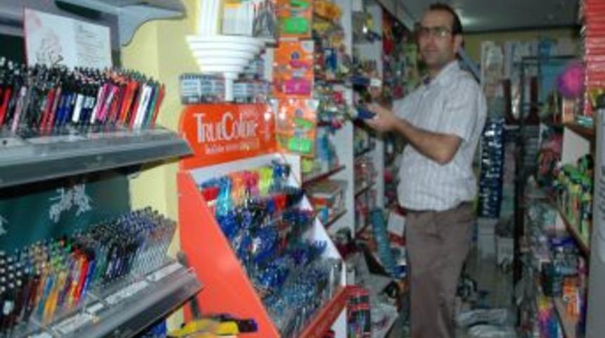 Kırtasiyeciler, Yeni Eğitim Yılı &Ouml;ncesinde Hazırlıklarını Tamamladı