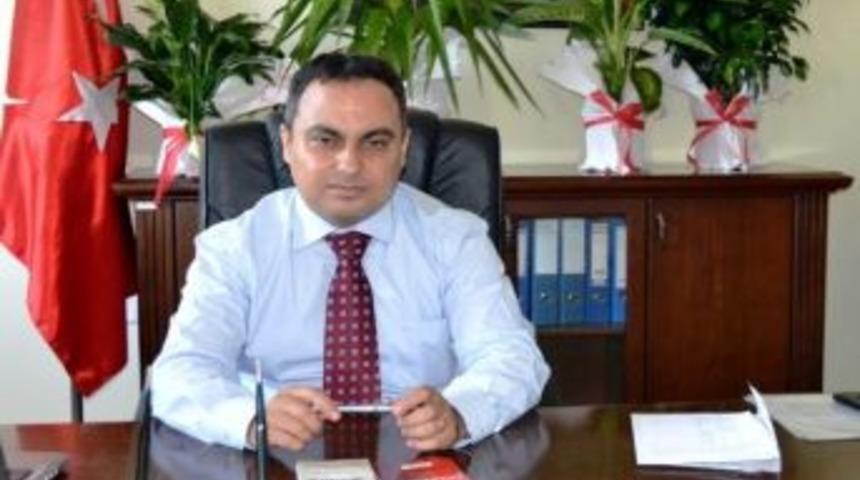 Eşme Kaymakamı T&uuml;rker &Ccedil;ağatay Halim G&ouml;revine Başladı