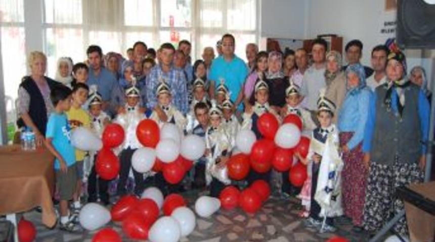 Uluslararası Sındırgı Yağcıbedir Festivali Toplu S&uuml;nnetle Sona Erdi