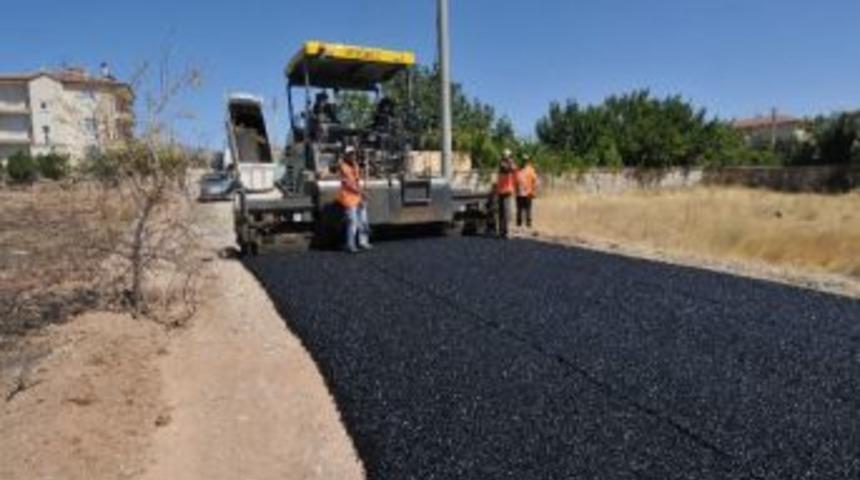 Kervansaray Mahallesinde Asfalt &Ccedil;alışması Devam Ediyor