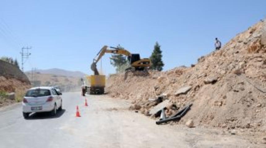 Yeşilyurt Yolu Genişletiliyor