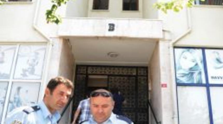 Ortopedi Uzmanı Doktor Evinde &Ouml;l&uuml; Bulundu