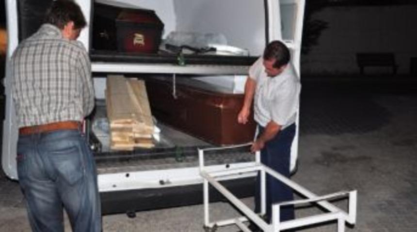 Eskişehir'de T&uuml;pten Zehirlenen Yaşlı &Ccedil;ift Hayatını Kaybetti