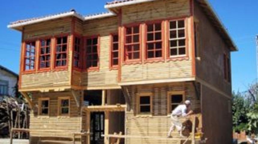Avrupalılardan restore &ccedil;alışmalarına &ouml;vg&uuml;