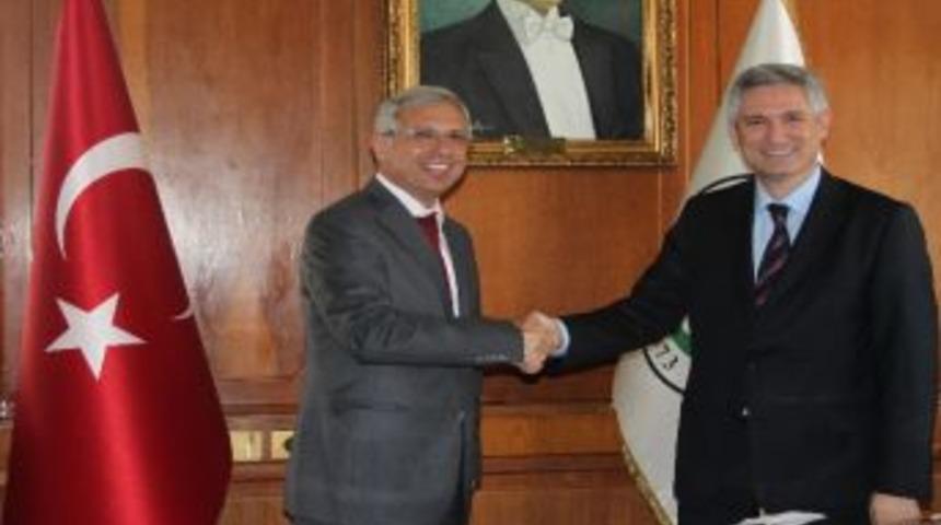 Rekt&ouml;r Kibar&rsquo;dan &lsquo;işbirliği&rsquo; Vurgusu