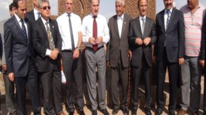 Bakan G&uuml;nay: Tatvan Ve Ahlat Denizi'nin Daha Da Gelişmesi I&ccedil;in &Ccedil;alışacağız