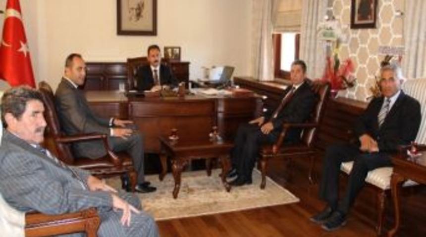 Mhp&rsquo;den &Ccedil;orum Valisi Başk&ouml;y&rsquo;e Ziyaret