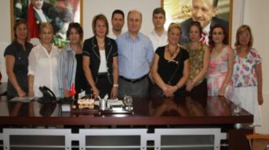 Kadın Meclisi &Uuml;yeleri Ak Parti&rsquo;de