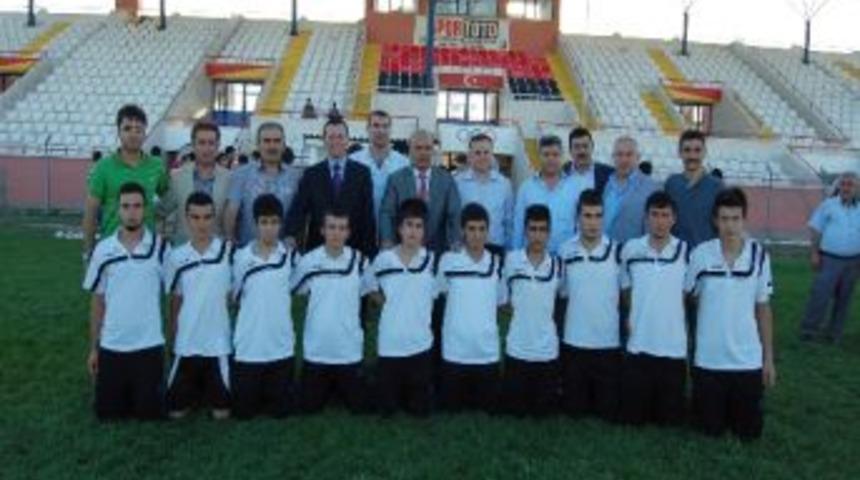 Taşk&ouml;pr&uuml;spor Yeni Sezon İ&ccedil;in Topbaşı Yaptı