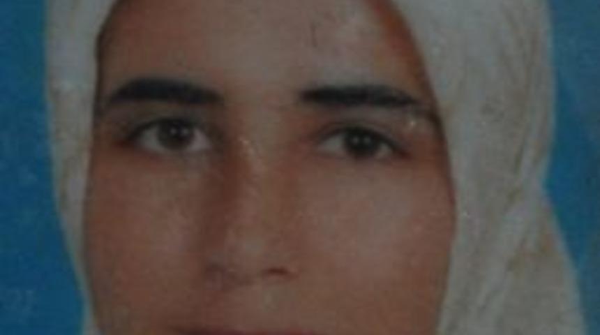 Firari Kadın S&uuml;r&uuml;c&uuml; Polise Teslim Oldu