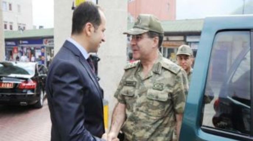 Erzurum 9. Kolordu Komutanı Korgeneral Başoğlu, Artvin&rsquo;de