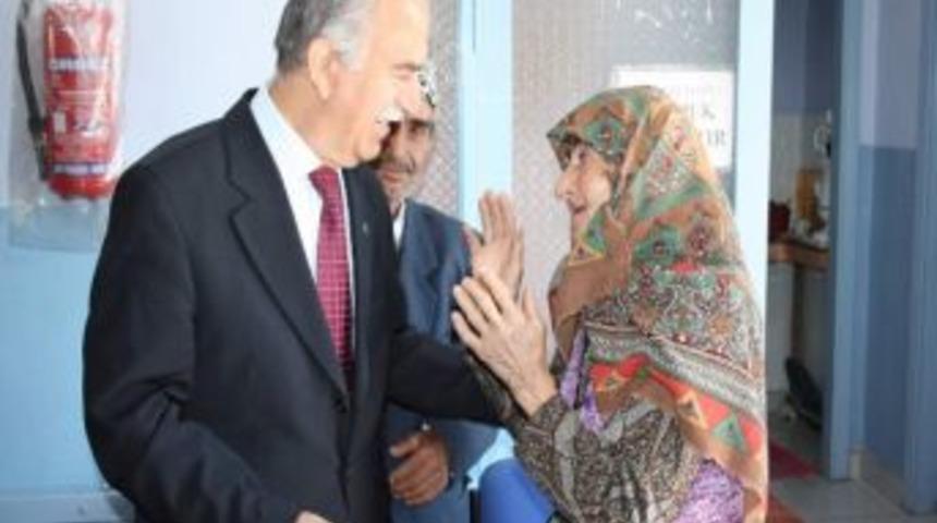 Keles&rsquo;e Asfalt Yatırımı