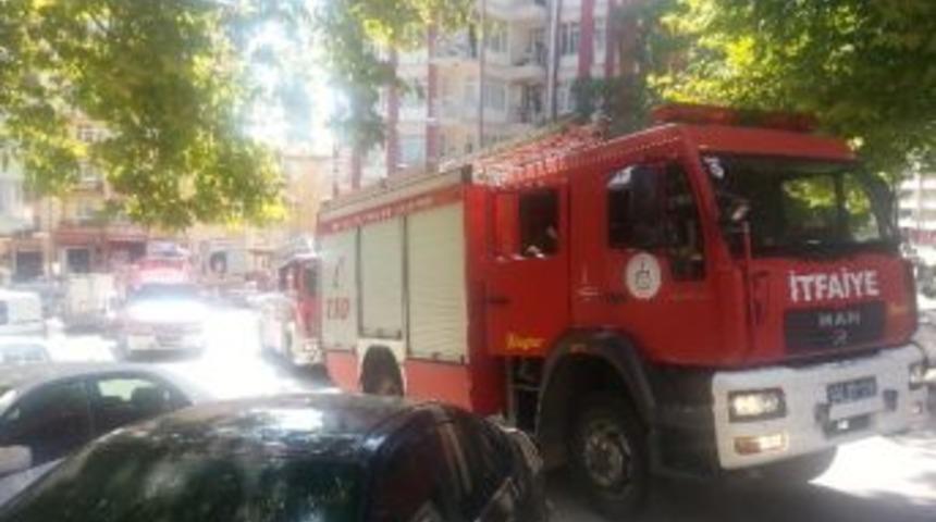 Toprak Kayması Doğalgaz Hattını Deldi