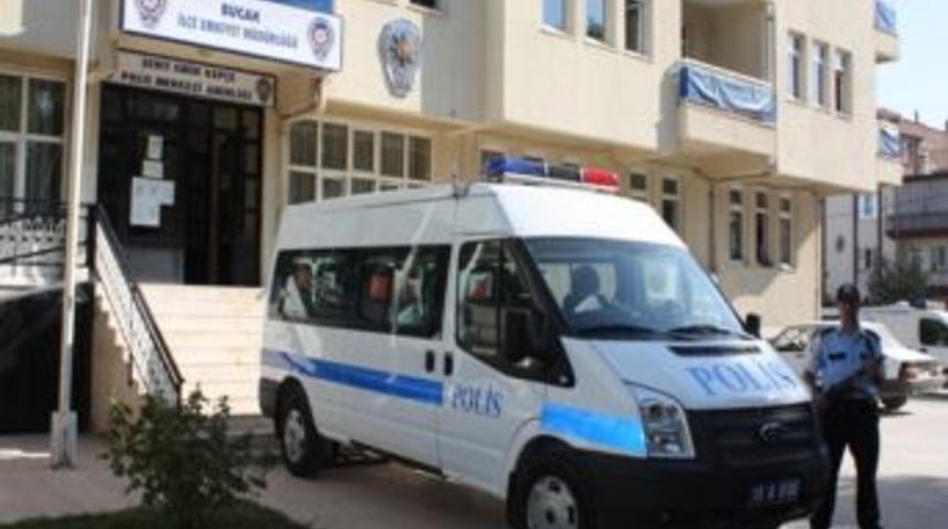 Bucak&rsquo;ta İnternet Kafe Ve D&uuml;ğ&uuml;nler Denetim Altında