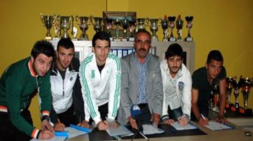 Bayburt Group A.ş İl &Ouml;zel İdare Spor Transfere Hızlı Girdi