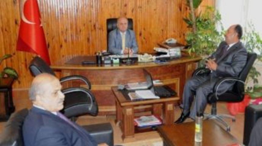 Vali &Ouml;zdemir &Ccedil;akacak, Tarım M&uuml;d&uuml;rl&uuml;ğ&uuml;nden Brifing Aldı