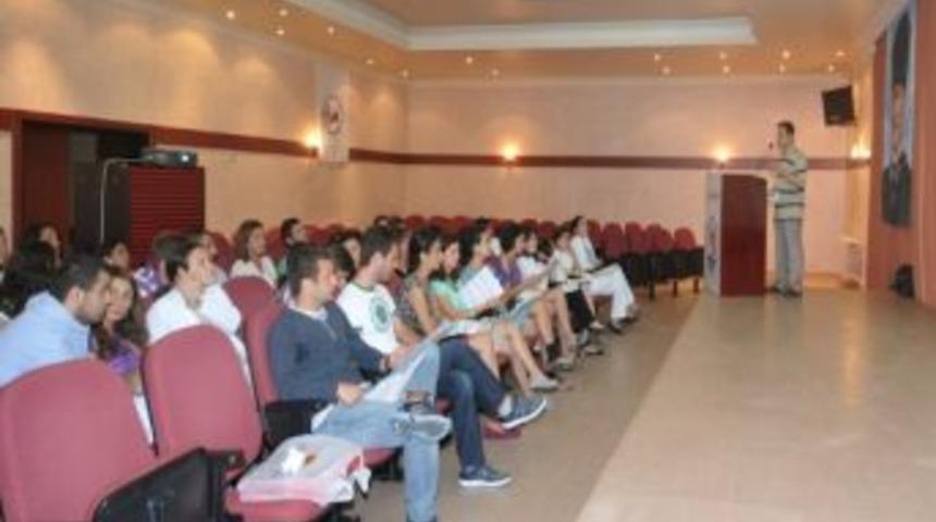 G&uuml;rc&uuml; &Ouml;ğrenciler Om&uuml;&rsquo;de Staj Yaptı