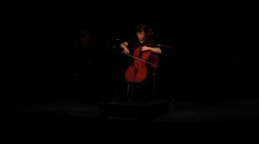 Klasik Eserler Sonbahar H&uuml;zn&uuml; Yaşattı