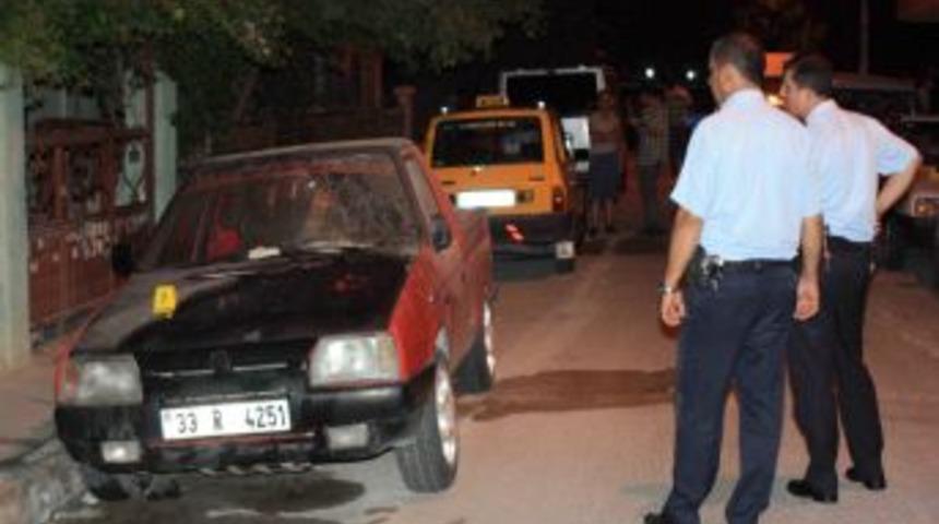 Mersin&rsquo;de 4 Ara&ccedil; Kundaklandı