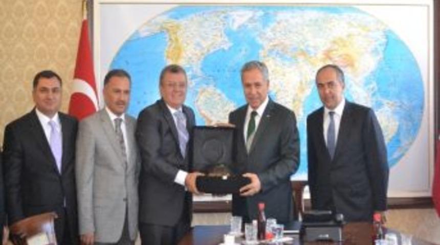 Ato&rsquo;dan Arın&ccedil;&rsquo;a Ziyaret