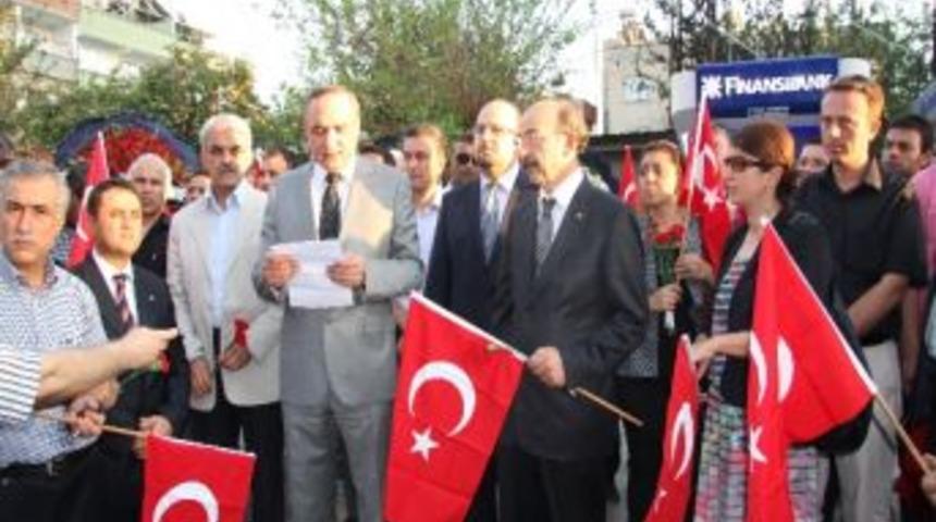 Tmmob&rsquo;den Ter&ouml;re Karanfilli Kınama
