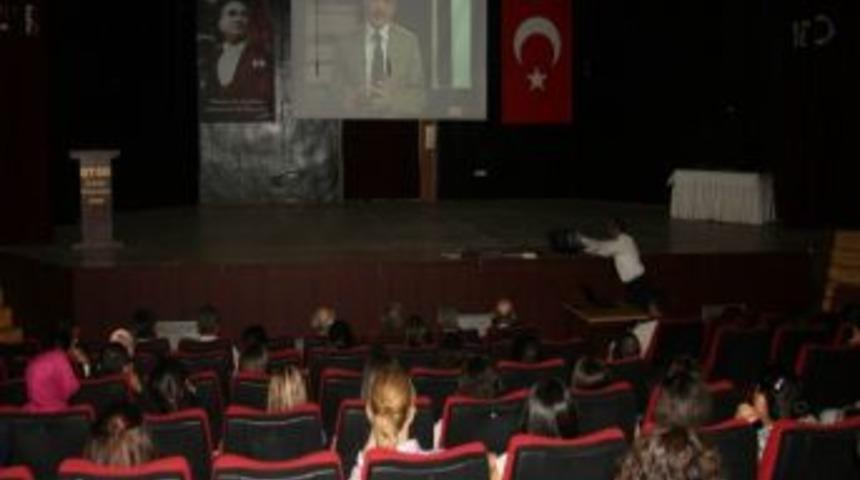 Bakan Din&ccedil;er&rsquo;den Yeni &Ouml;ğretmenlere Telekonferanslı Eğitim