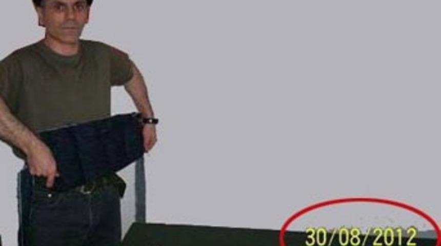 Bombayı beline b&ouml;yle sardı