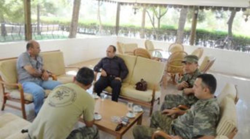 Kaymakam Yırık, Jandarma Komando Tabur Komutanı'nı Ziyaret Etti