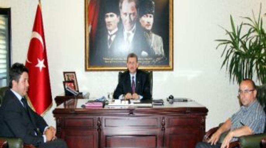 Vali&rsquo;ye Gazetecilerden Ziyaret