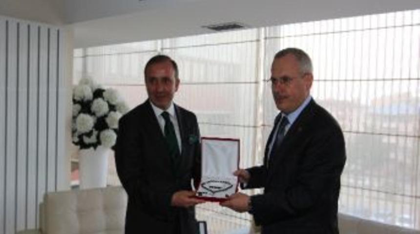 Kalkınma Bakan Yardımcısı Mehmet Ceylan&rsquo;dan B&uuml;y&uuml;kşehir Belediyesi&rsquo;ne Ziyaret