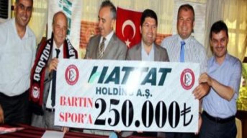 Amat&ouml;r Kul&uuml;be Tek Seferde Yapılan En B&uuml;y&uuml;k Sponsorluk Hattat Holding&rsquo;den