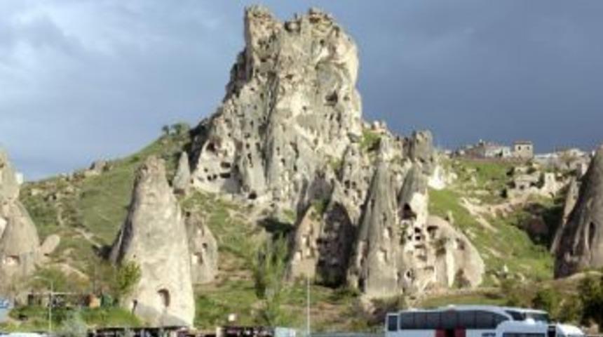 T&uuml;rkiye'nin Tek Doğal G&ouml;kdelenini Yılın İlk 8 Ayında 110 Bin Turist Ziyaret Etti