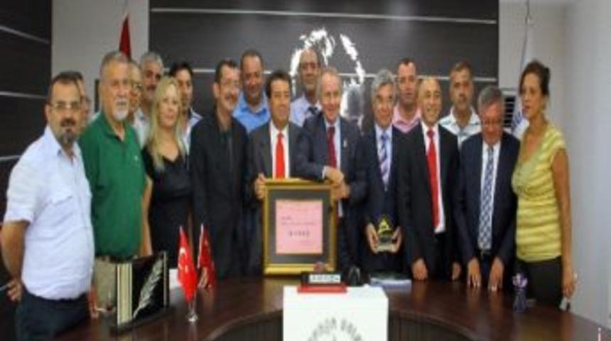 &Ccedil;in&rsquo;den, Muratpaşa Belediyesi&rsquo;ne &lsquo;yaratıcılık &Ouml;d&uuml;l&uuml;&rsquo;