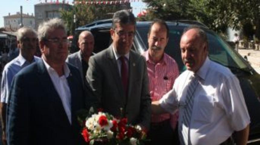 Chp Genel Başkan Yardımcısı G&uuml;naydın, İpsala&rsquo;da &Ccedil;eltik Hasadına Katıldı