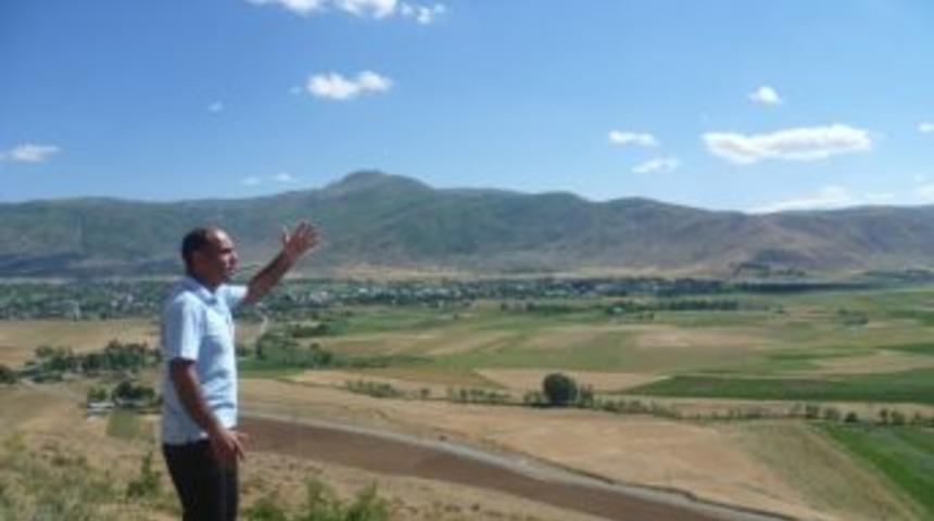 Bitlisli Sanat&ccedil;ıdan Her İl&ccedil;eye Bir Klip