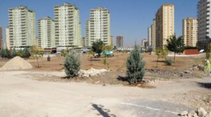 Şahinbey Belediyesi Yeni Parklar Yapıyor