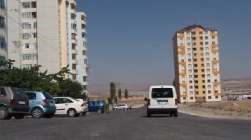 Kocasinan Beyazşehir Akevler&rsquo;i Asfaltladı