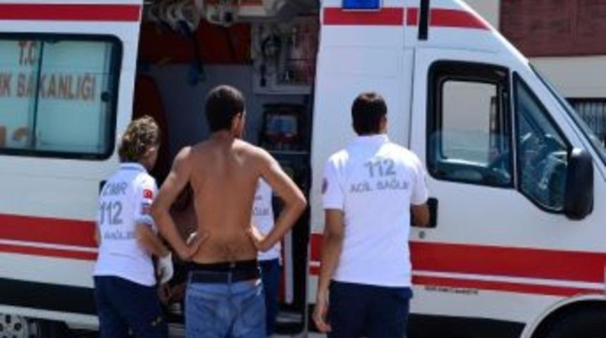 Otomobil Denize U&ccedil;tu: 2 Yaralı