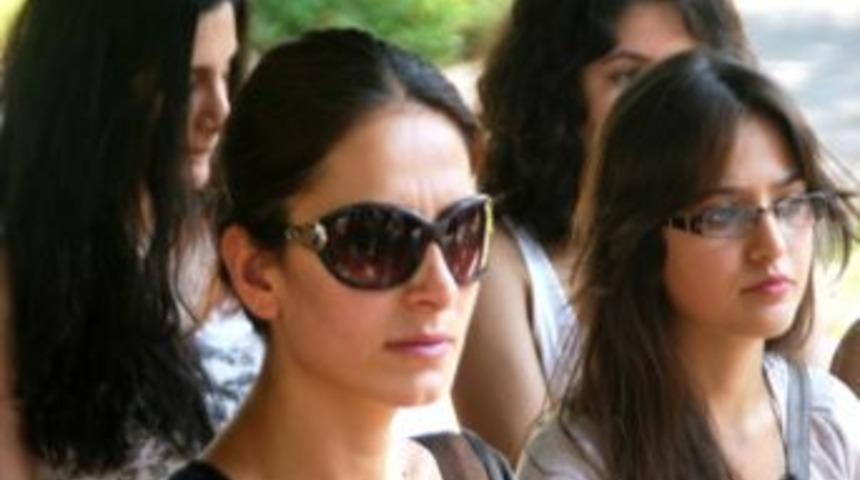 Cinsel Taciz Sanıklarının Serbest Bırakılmasına Tepki