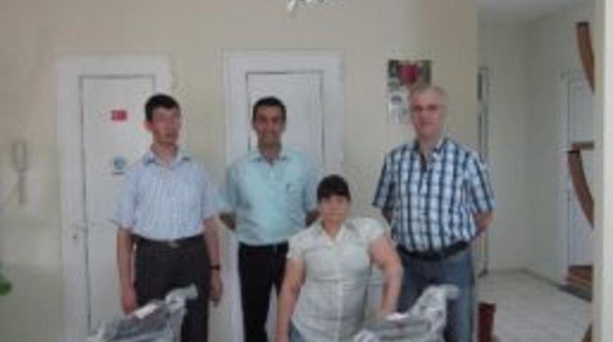 Tekerlekli Sandalyeler Sahiplerine Ulaştı