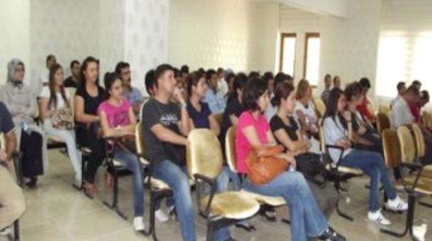 Silvan'da &Ouml;ğretmenlere Uyum Semineri