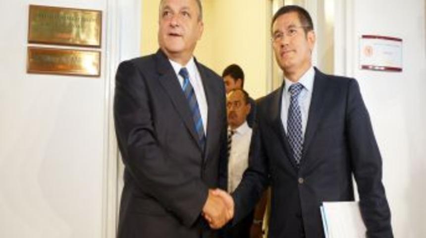 AK Parti, Yerel Se&ccedil;imlerin Erkene Alınması I&ccedil;in MHP&rsquo;yi Ziyaret Etti