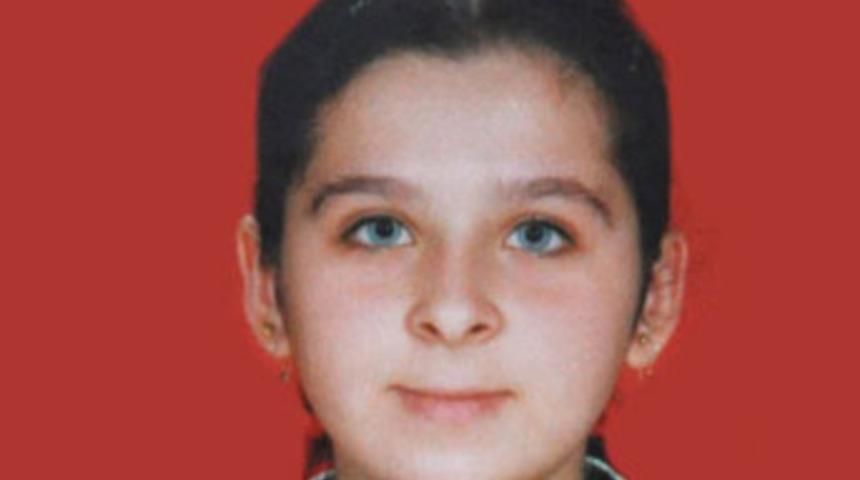 Kayıp gen&ccedil; kızı &ouml;ld&uuml;r&uuml;l&uuml;p yaktı