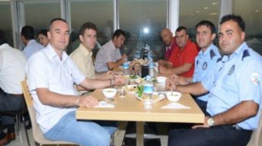 Başkan B&ouml;cek Zabıta Personeli İle Bir Araya Geldi