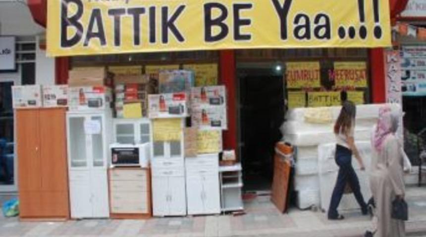Sattık&ccedil;a Batıyor, Battık&ccedil;a Satıyor