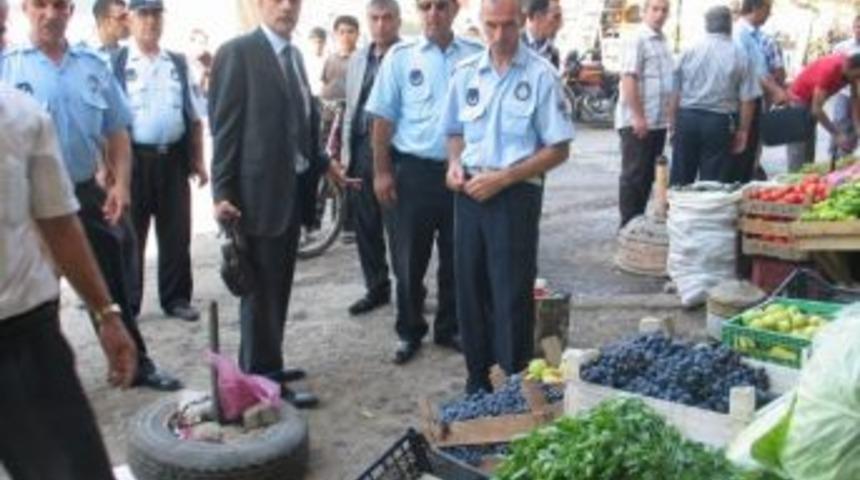 Elazığ Belediyesi Kaldırım İşgaline İzin Vermiyor